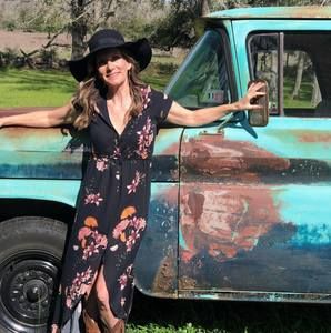 Meet your Posher, Karlana